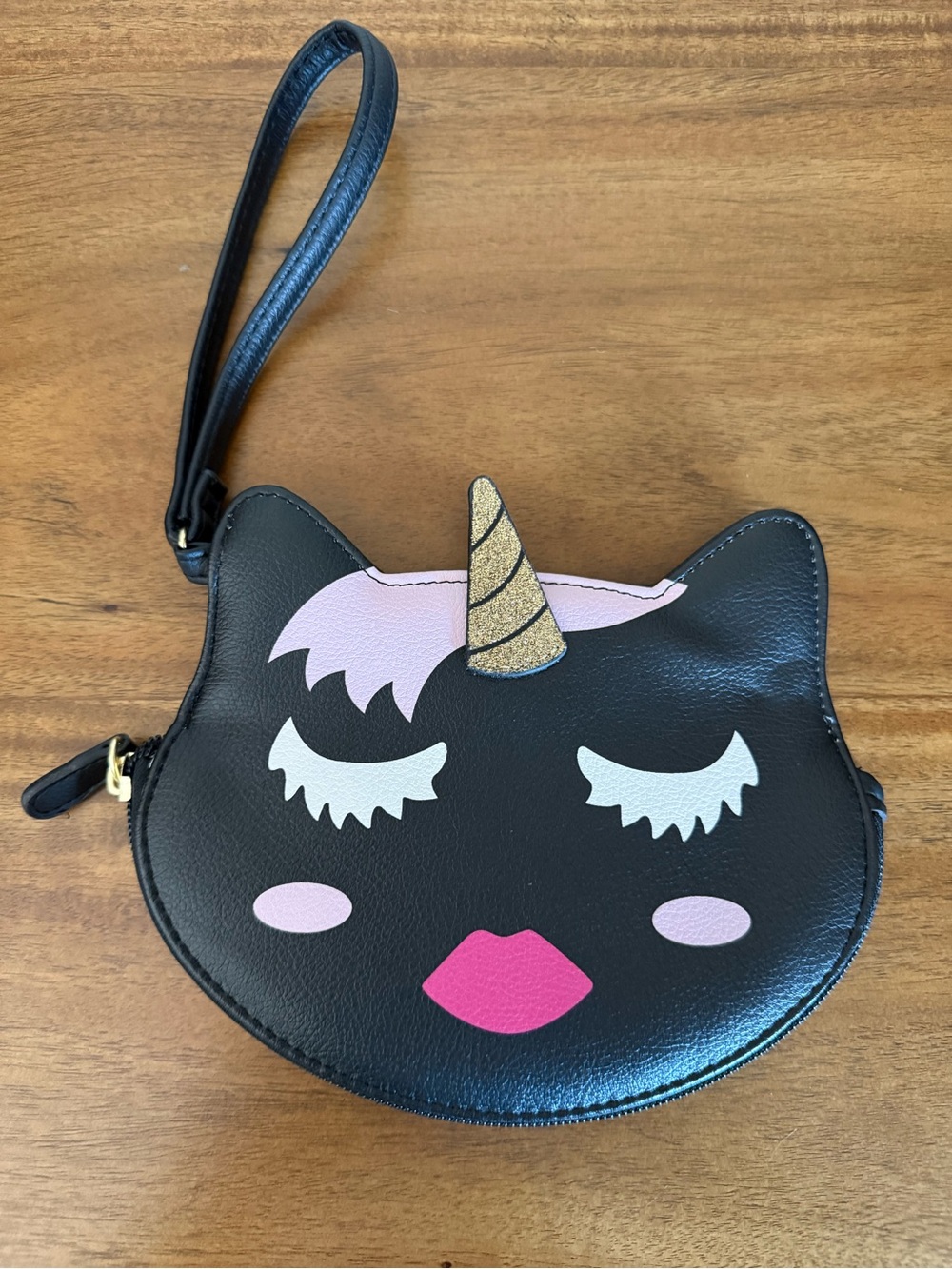 Luv Betsey Johnson Clutch Wristlet Coin Purse Pouch - Black 3D Unicorn Kitty